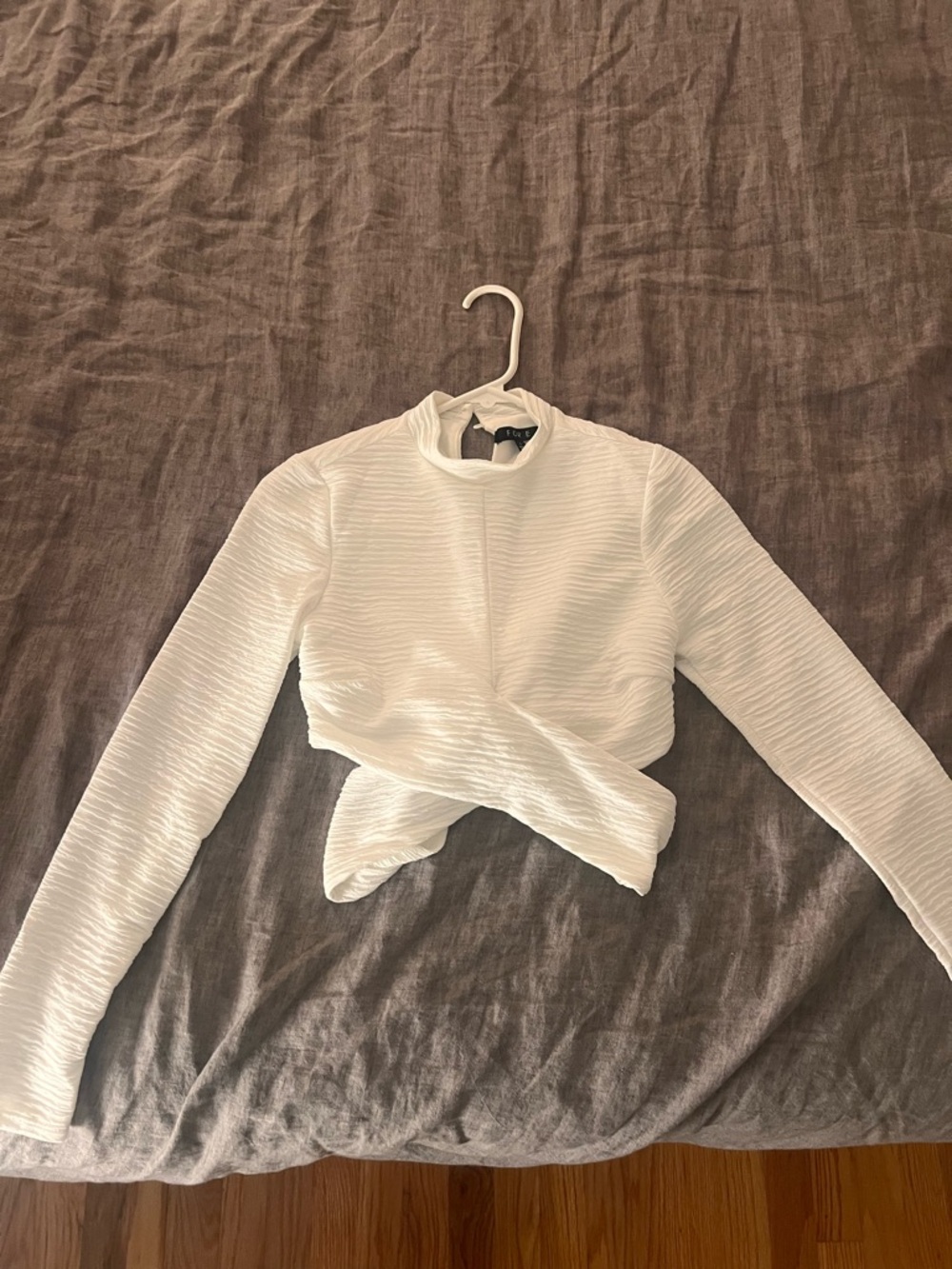 White Long-Sleeve Twist Front Crop Top
